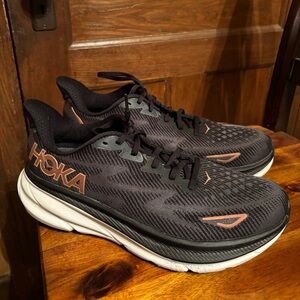 Hoka Clifton 9 Men’s Running Shoes 10.5D